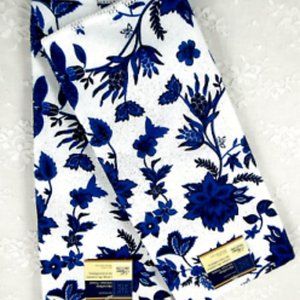 (2) Royal Norfolk Royal Blue Navy Blue & White Floral Kitchenware Kitchen Towels